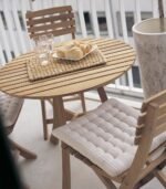 Classic wooden chair – Image 3