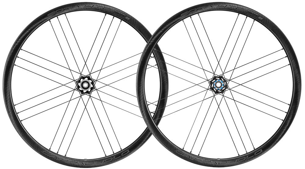Campagnolo BORA WTO 33 Dark Label Disc Campagnolo N3W Carbon Laufradsatz Campagnolo BORA WTO 33 Dark Label Disc Campagnolo N3W Carbon Laufradsatz